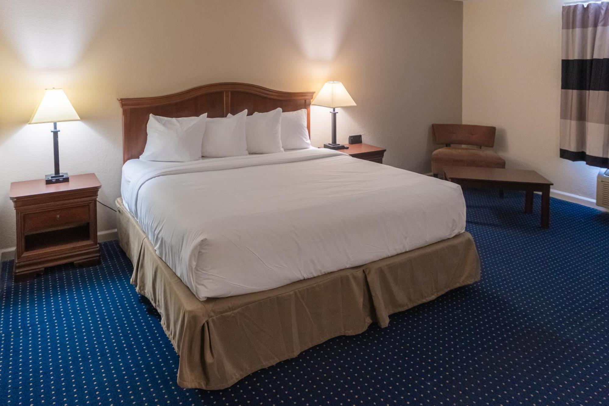 Cottonwood Suites Savannah Hotel & Conference Center Pooler Εξωτερικό φωτογραφία