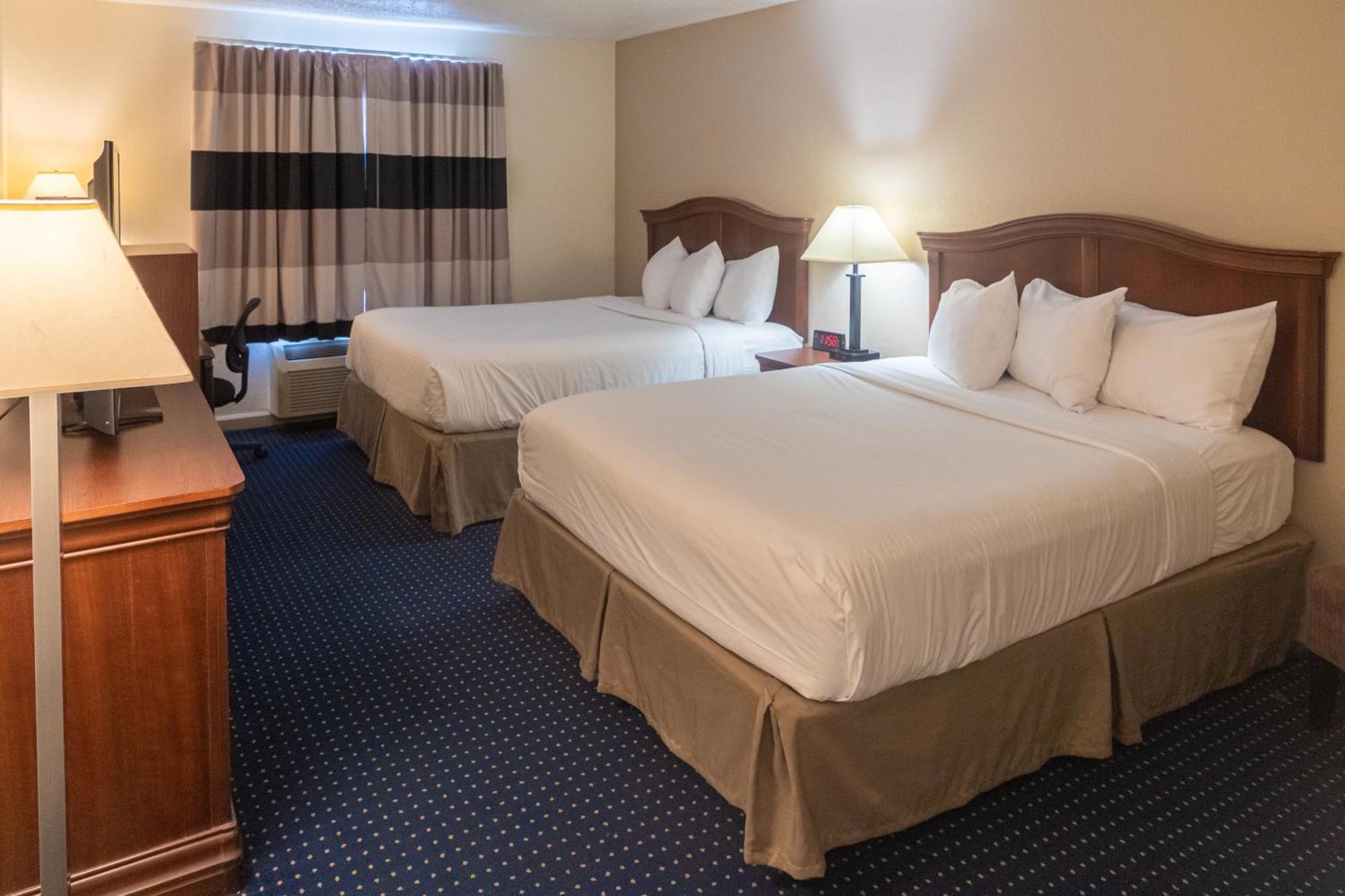 Cottonwood Suites Savannah Hotel & Conference Center Pooler Εξωτερικό φωτογραφία